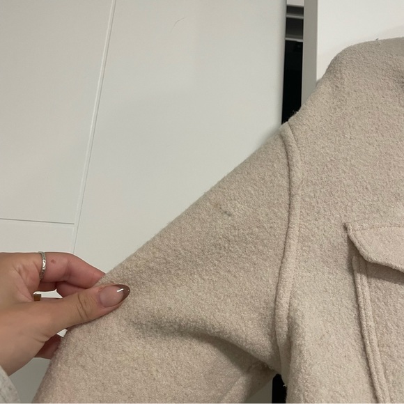 aritzia wilfred free ganna shirt jacket - Picture 4 of 5